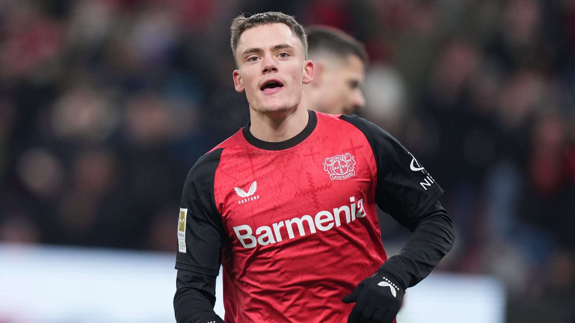 及密切追踪 及密切追踪